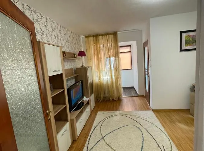 Garsoniera -single 91 Бухарест